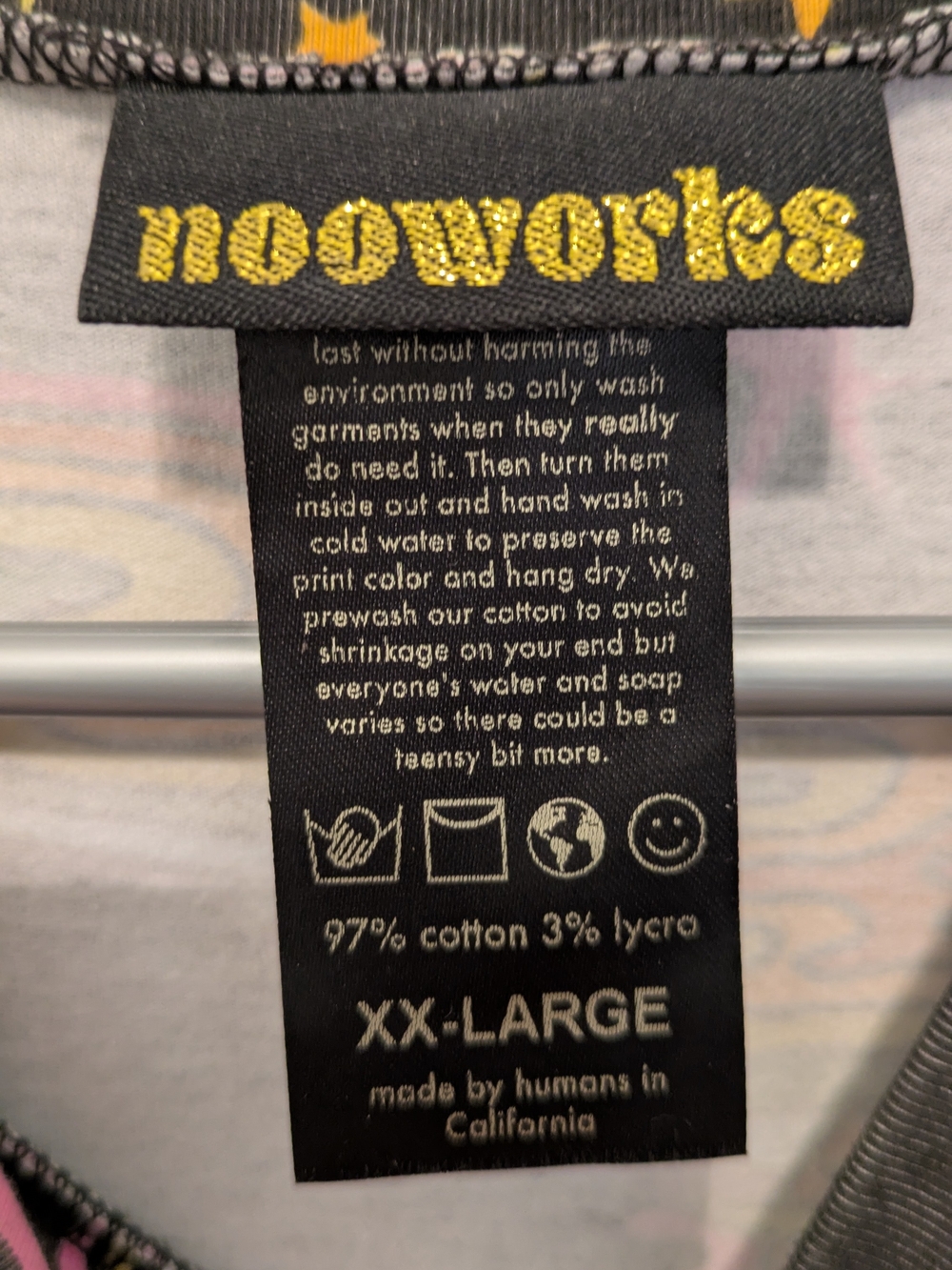 Nooworks Dress With Fun And Colorful Pattern - Picture 2 of 4